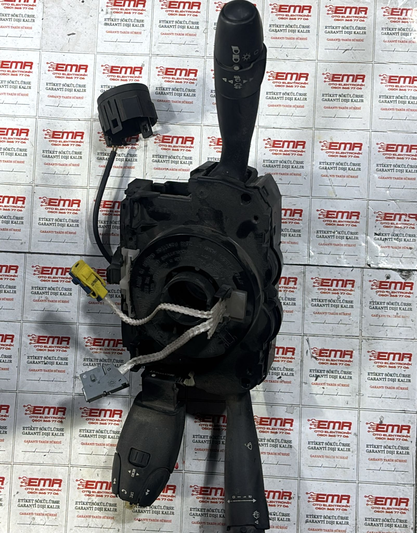 PEUGEOT-CİTROEN 301 FAR SİNYAL KOLU 98042440XT